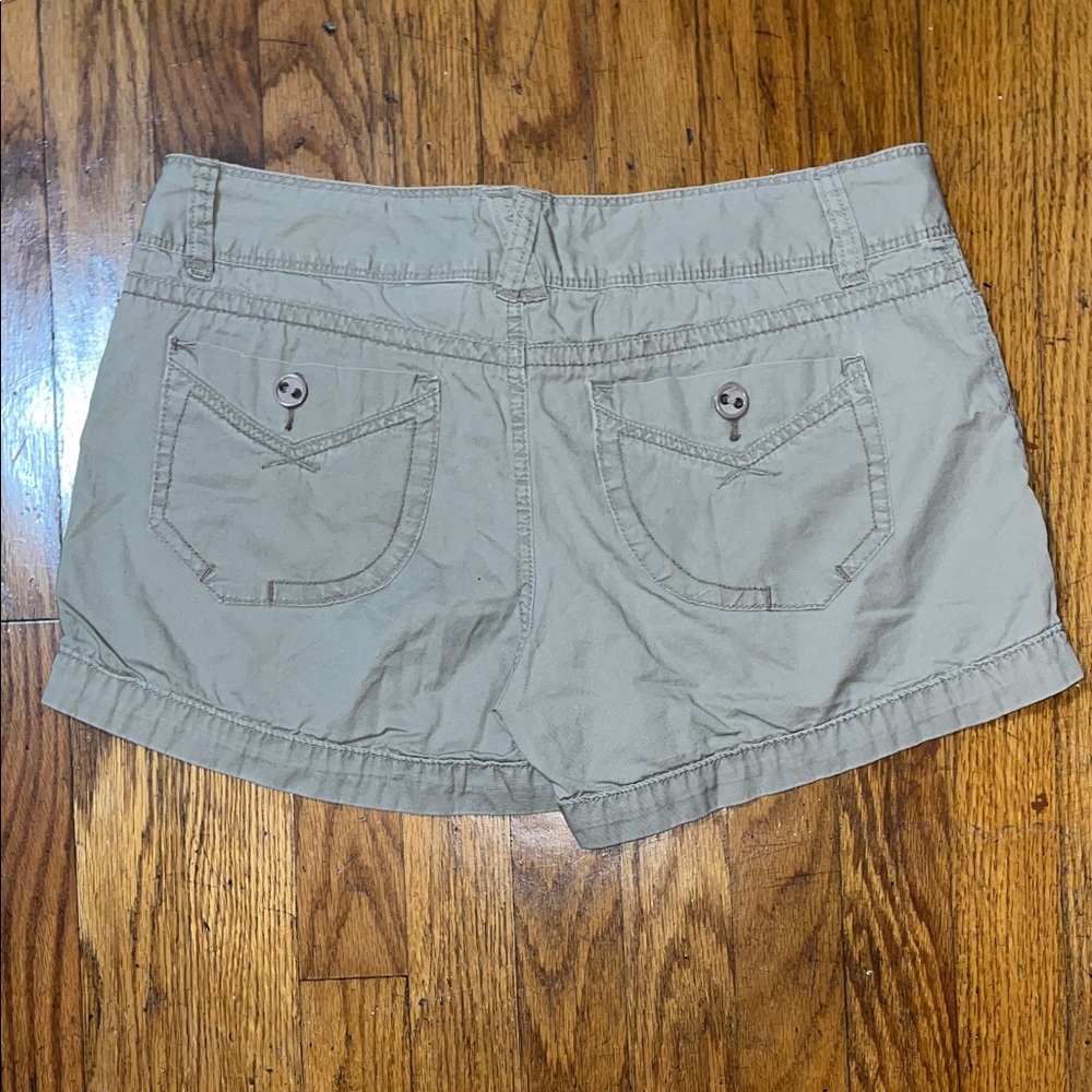 Unionbay Cotton Cargo Shorts Size 9 - Picture 8 of 10